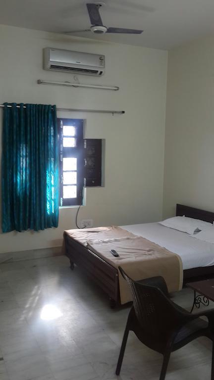 Hotel Shagun Palace Jodhpur  Room photo